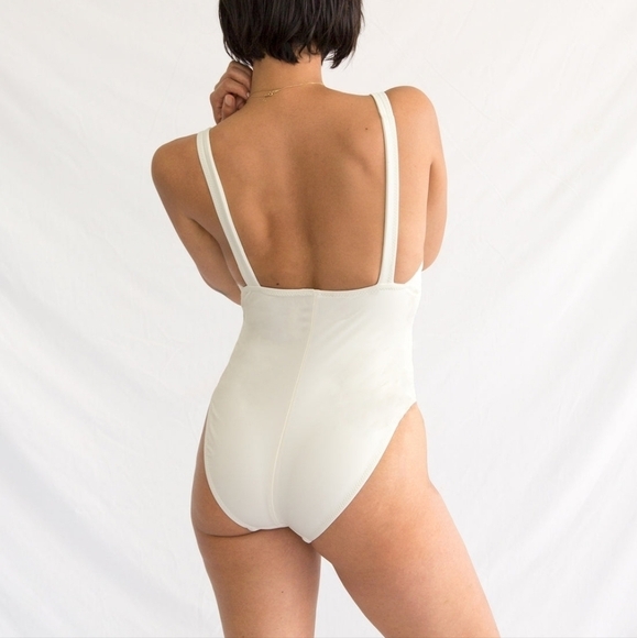 Galamaar Chemise One Piece in Crema size M NWT - Picture 2 of 10